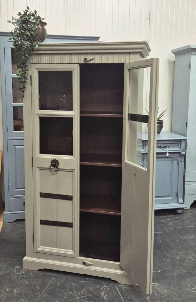 Vitrinekast Teakhout